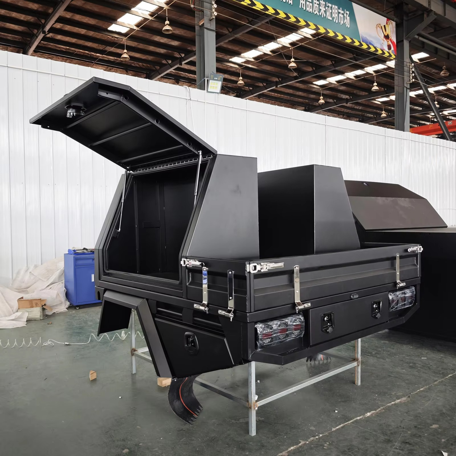 Custom Waterpoof Aluminium Wat - Outdoor Camping Ute บทวิจารณ์และราคา