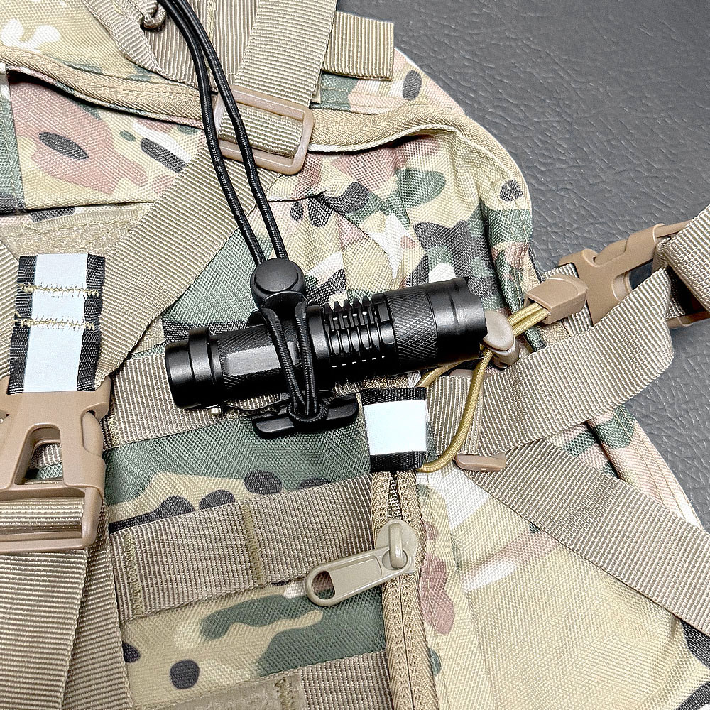 Flashlight Clip Outdoor Backpa - Outdoor Camping Hiking บทวิจารณ์และราคา
